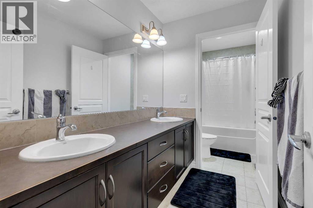Photo 32 of 168 Aspenshire Drive Sw, Calgary AB