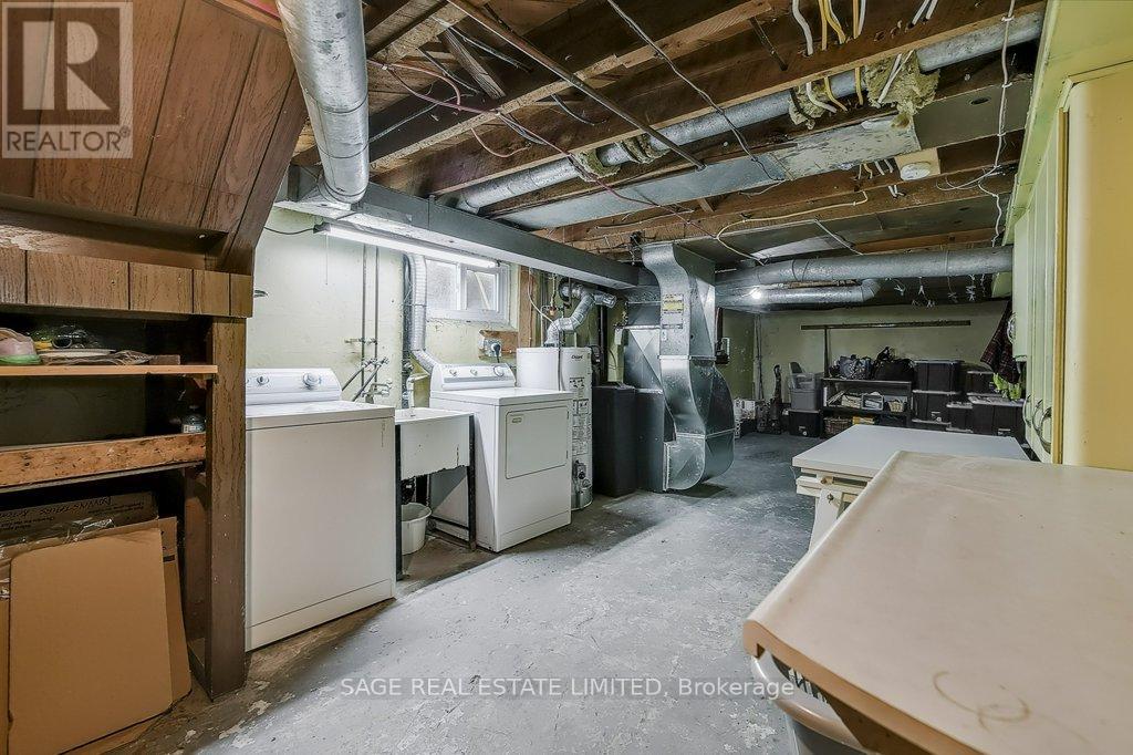 Photo 18 of 209 Bedford Road, Kitchener ON