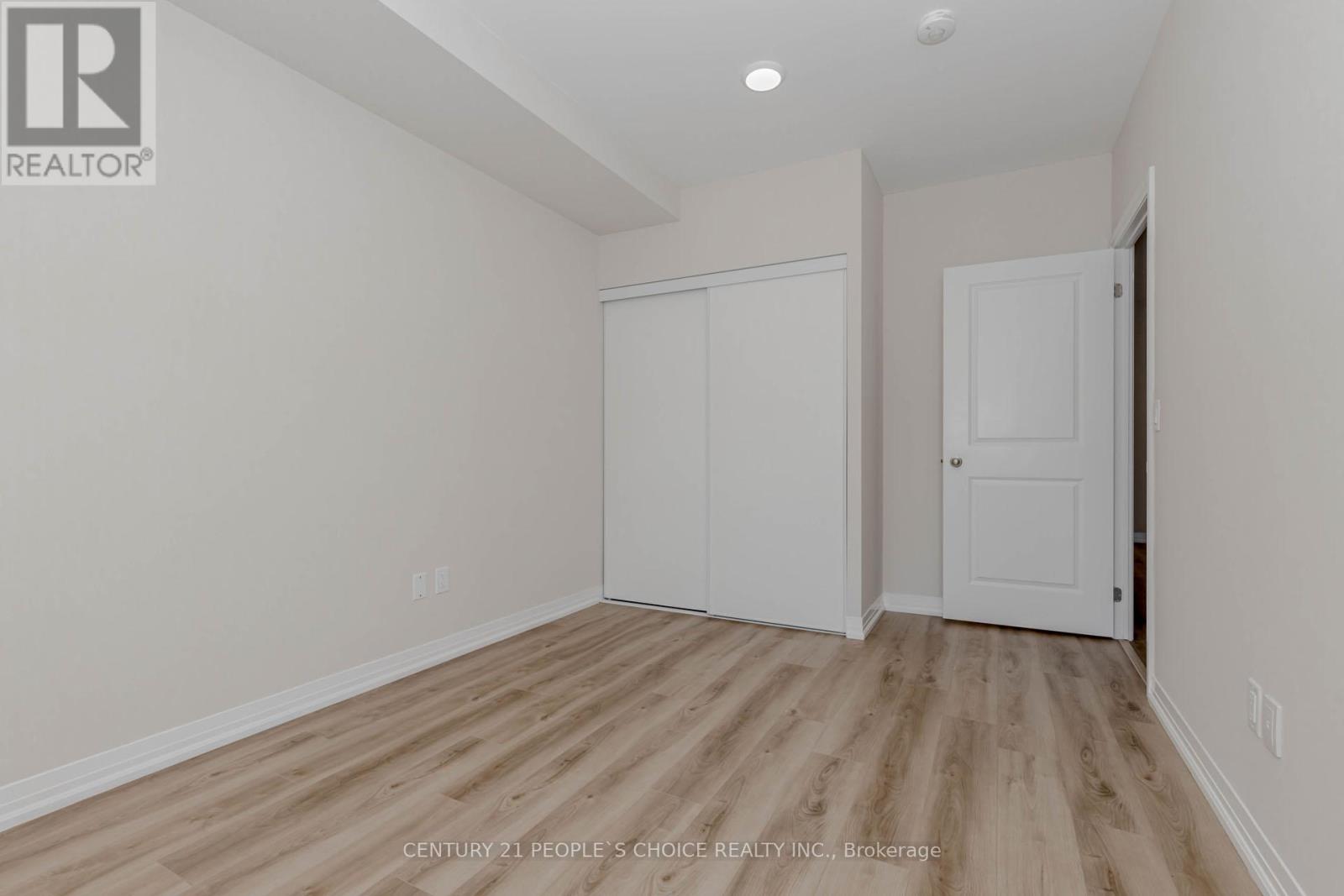 Photo 26 of 206 50 Herrick Avenue, St Catharines ON