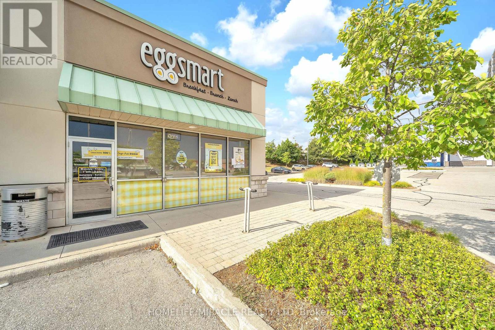Photo 4 of 6 4293 King Street E, Kitchener ON