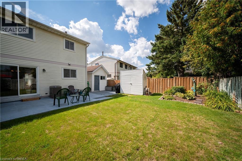 Photo 30 of 100 White Owl Crescent, Brantford ON