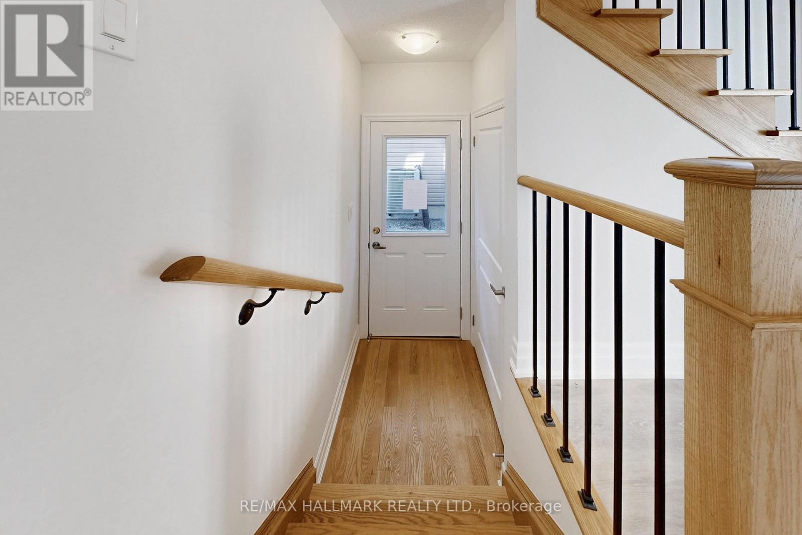 Photo 22 of 34 Nicort Road, Wasaga Beach ON