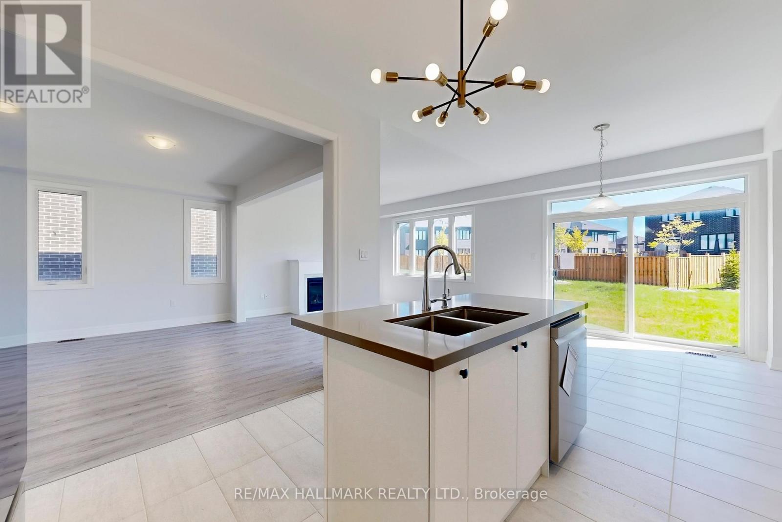 Photo 16 of 34 Nicort Road, Wasaga Beach ON