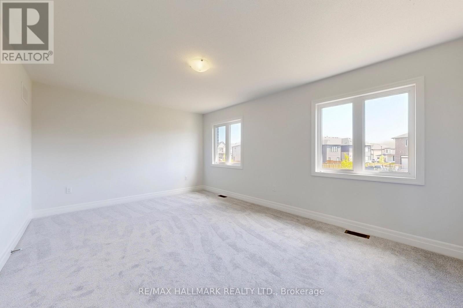 Photo 27 of 34 Nicort Road, Wasaga Beach ON