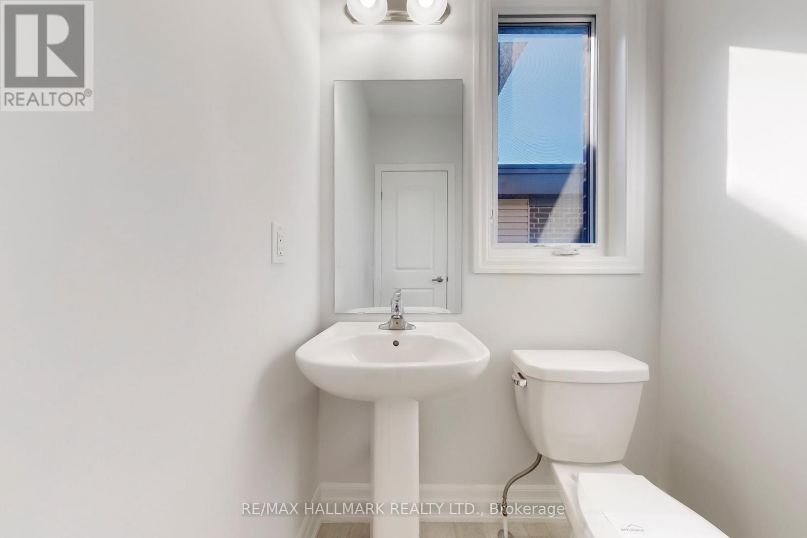 Photo 21 of 34 Nicort Road, Wasaga Beach ON