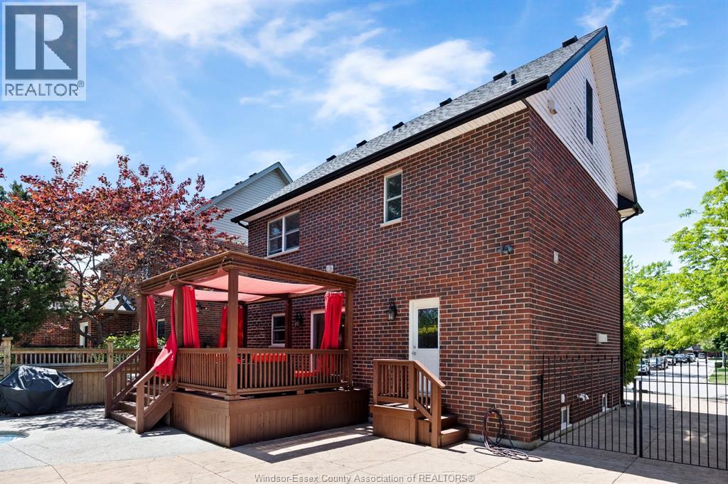 Photo 26 of 1288 Lakeview, Windsor ON