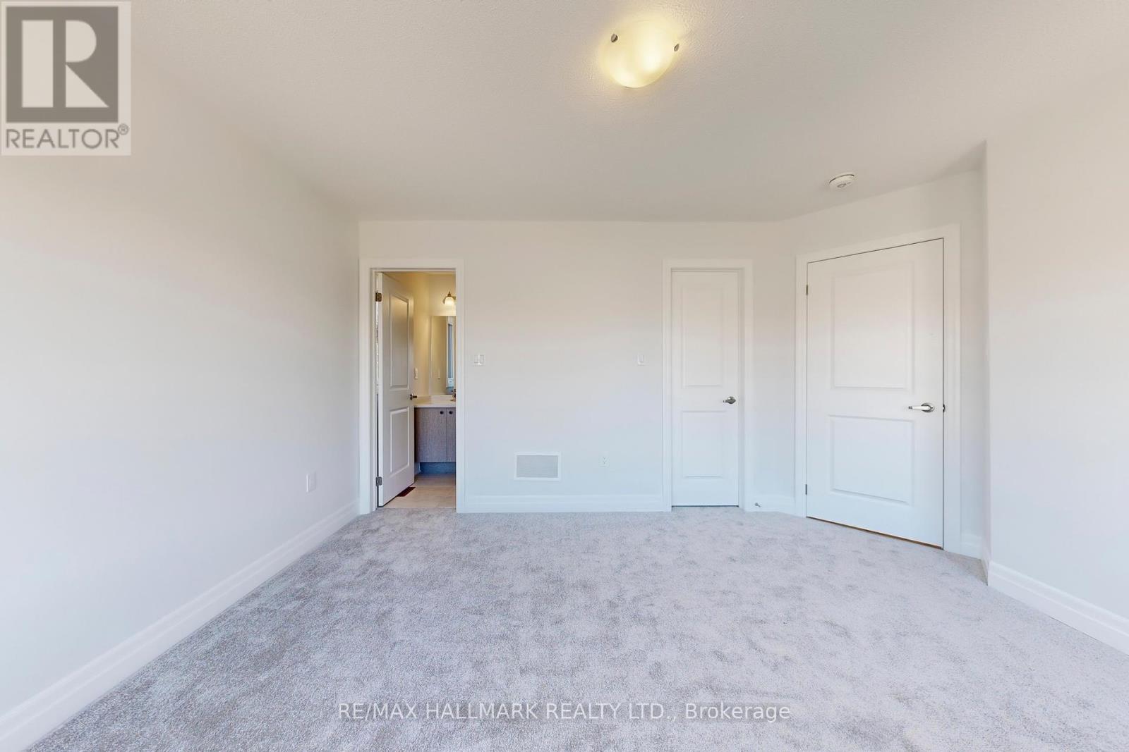 Photo 33 of 34 Nicort Road, Wasaga Beach ON