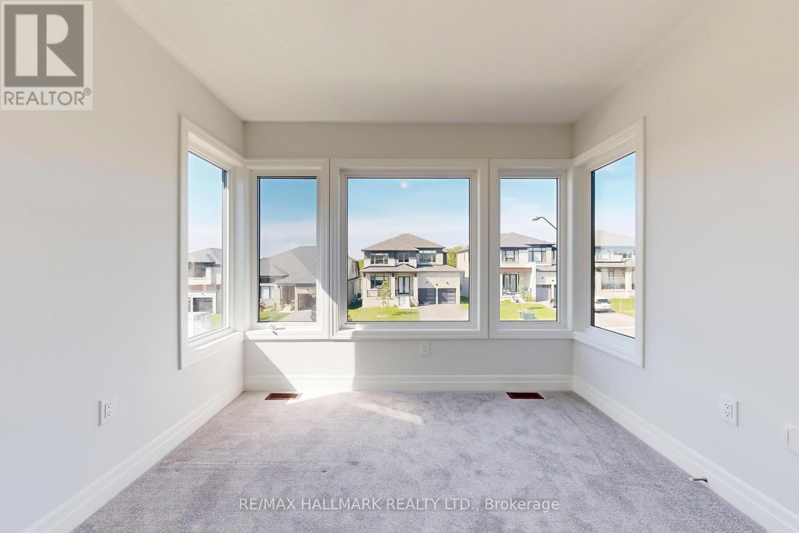 Photo 35 of 34 Nicort Road, Wasaga Beach ON