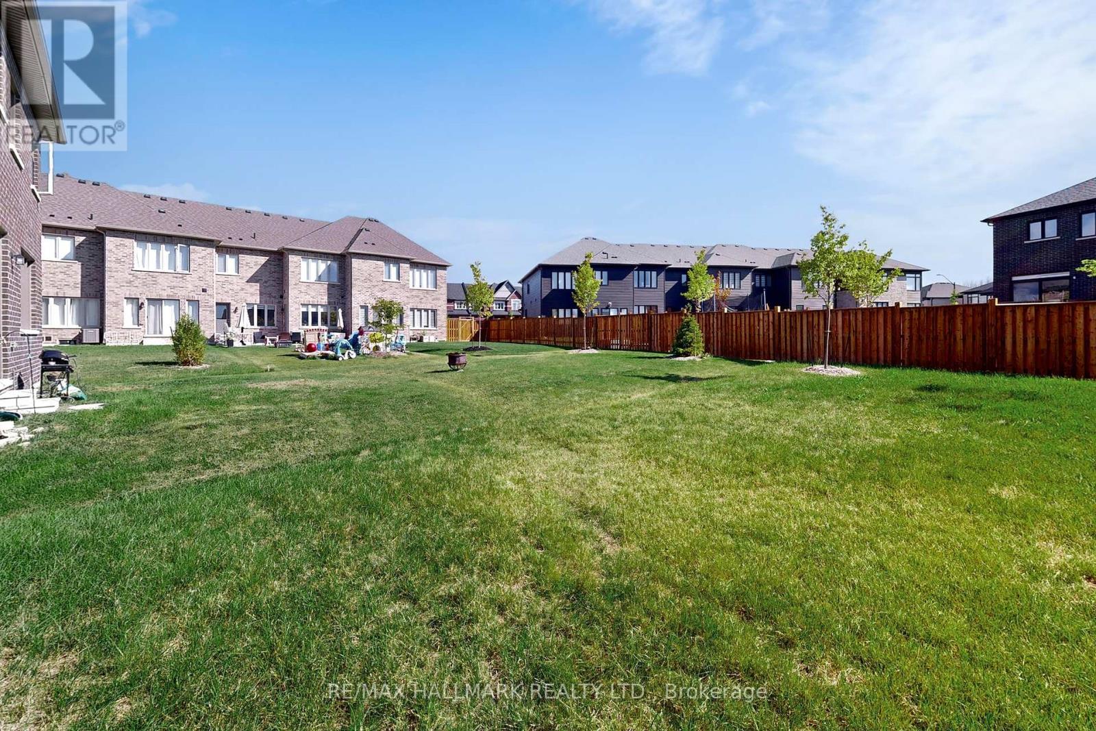 Photo 44 of 34 Nicort Road, Wasaga Beach ON