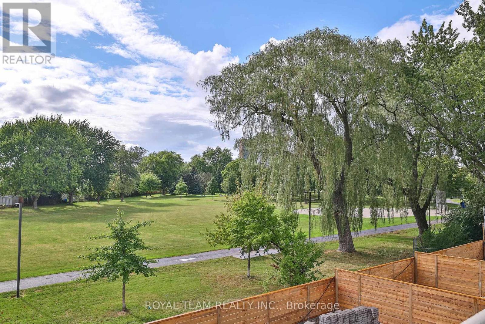 Photo 29 of 203 722 Marlee Avenue, Toronto ON