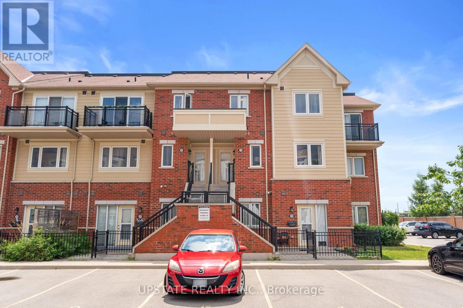 Photo 1 of 205 250 Sunny Meadow Boulevard, Brampton ON