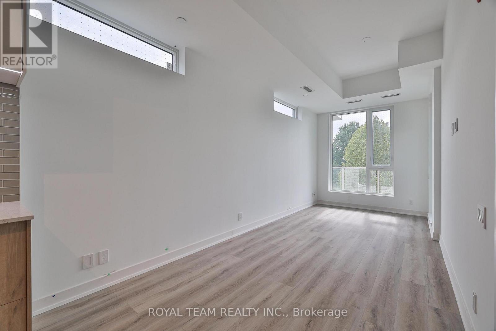 Photo 20 of 203 722 Marlee Avenue, Toronto ON
