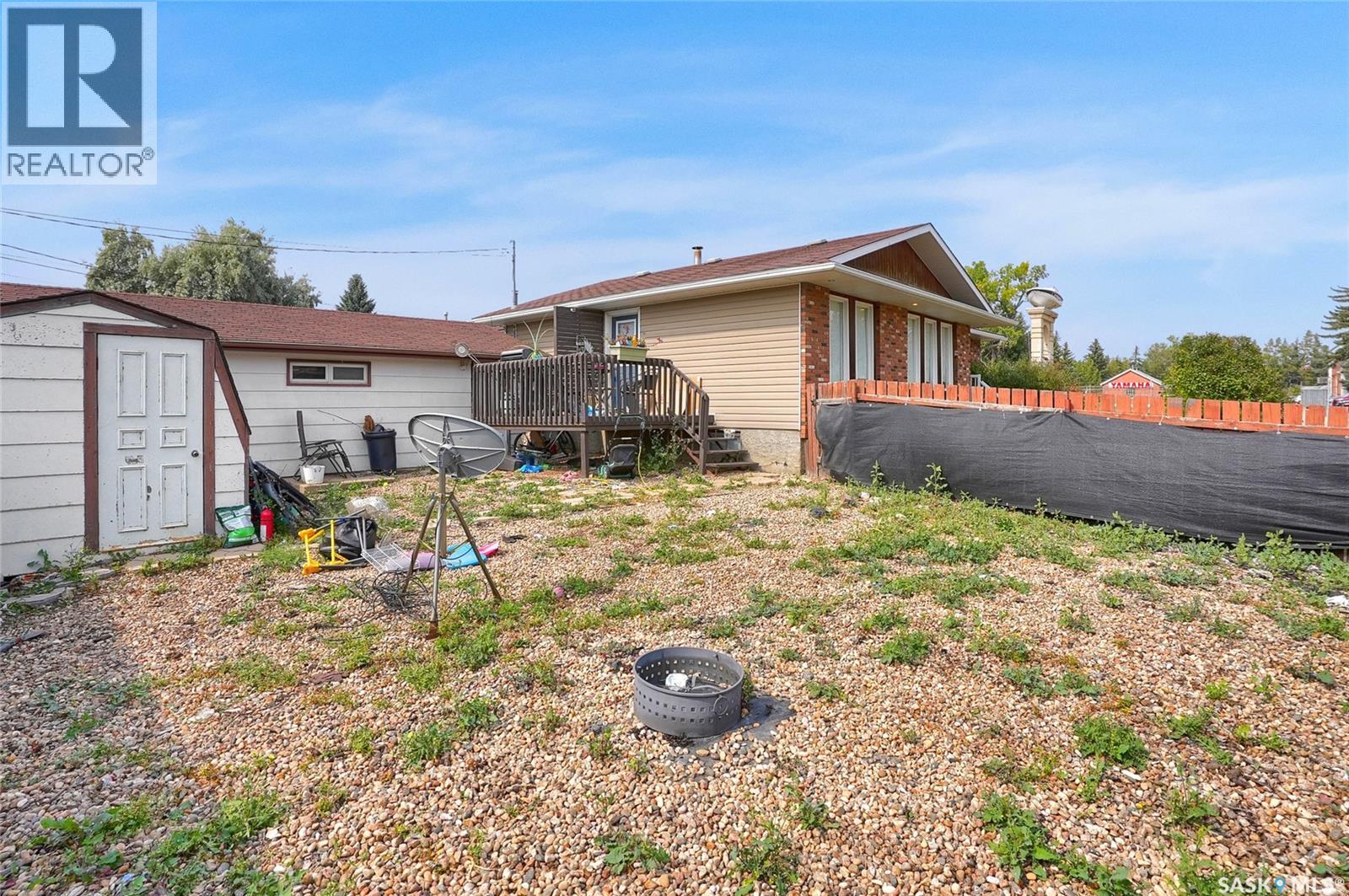 Photo 30 of 750 15th Avenue Nw, Moose Jaw SK