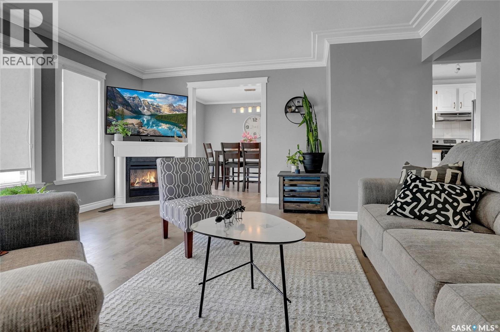 Photo 4 of 750 15th Avenue Nw, Moose Jaw SK