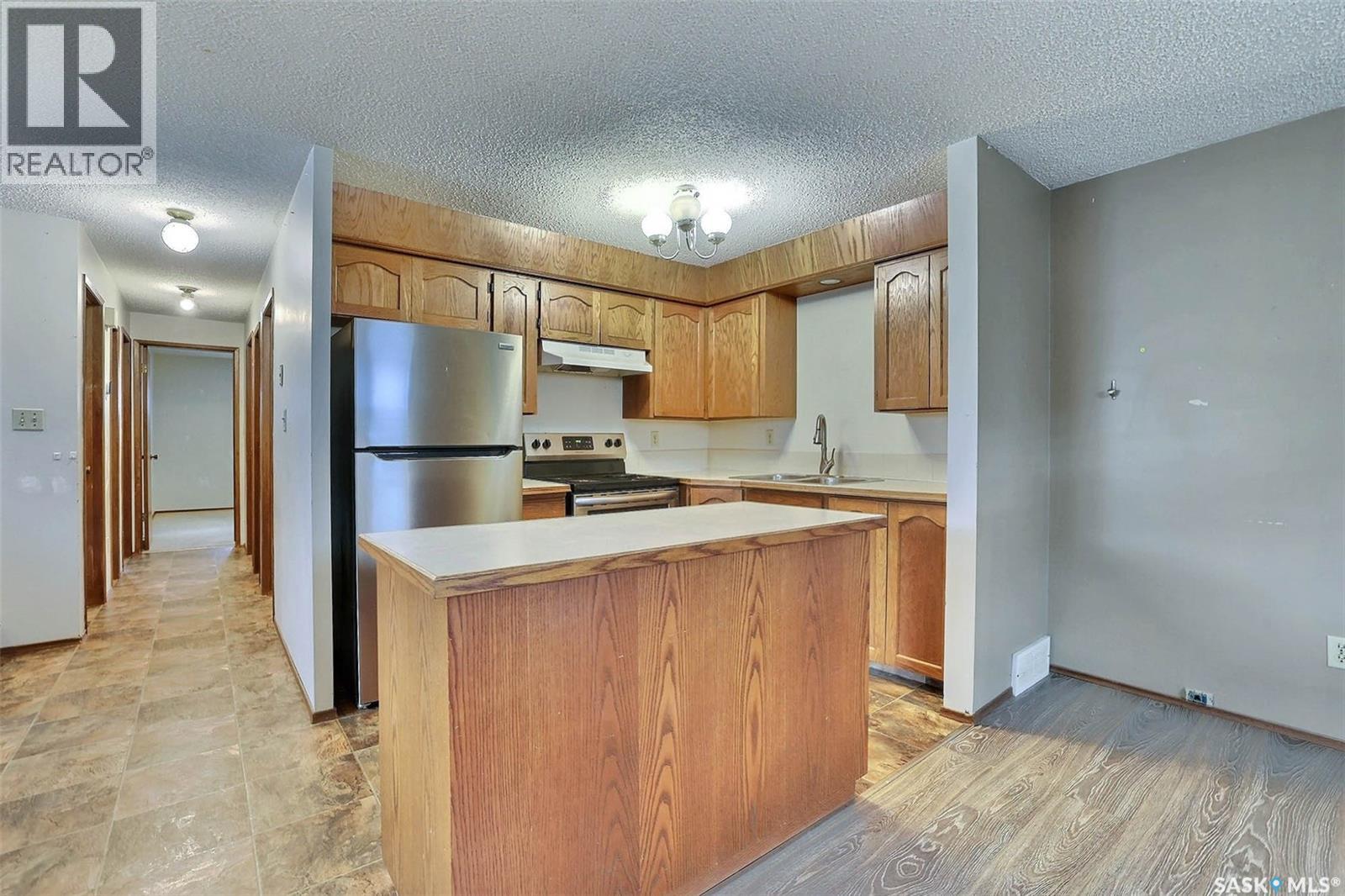 Photo 27 of 1580 Lacon Street, Regina SK