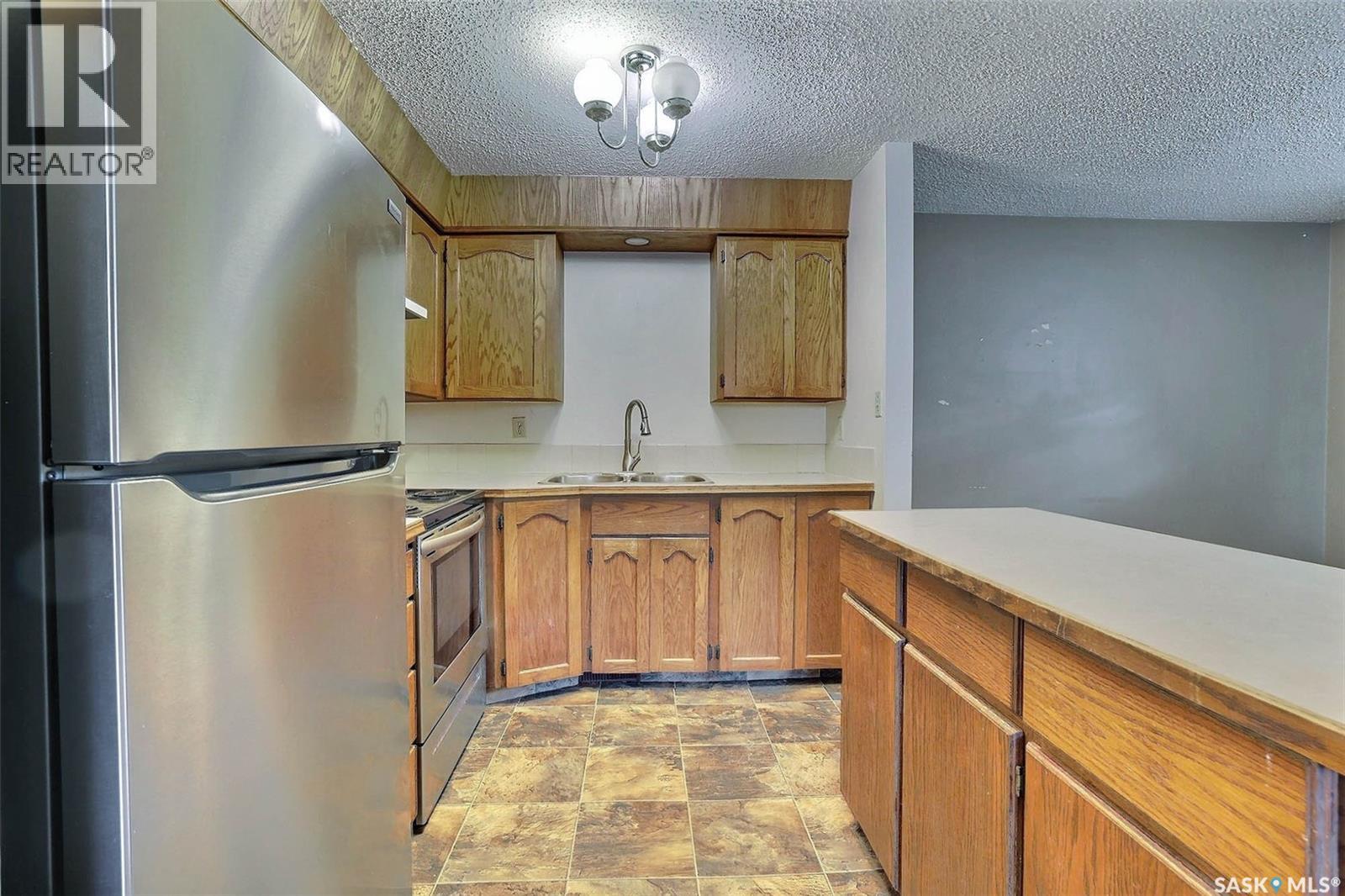 Photo 28 of 1580 Lacon Street, Regina SK