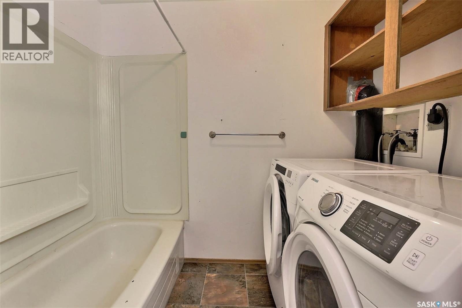 Photo 32 of 1580 Lacon Street, Regina SK