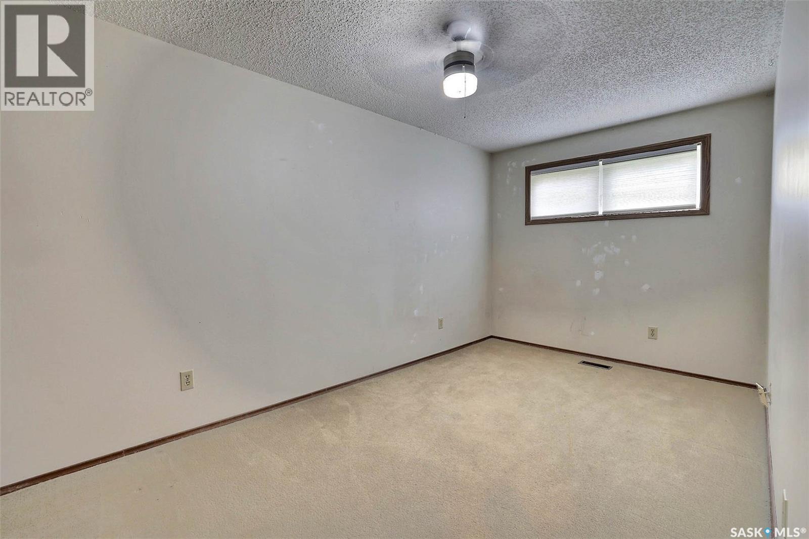 Photo 34 of 1580 Lacon Street, Regina SK
