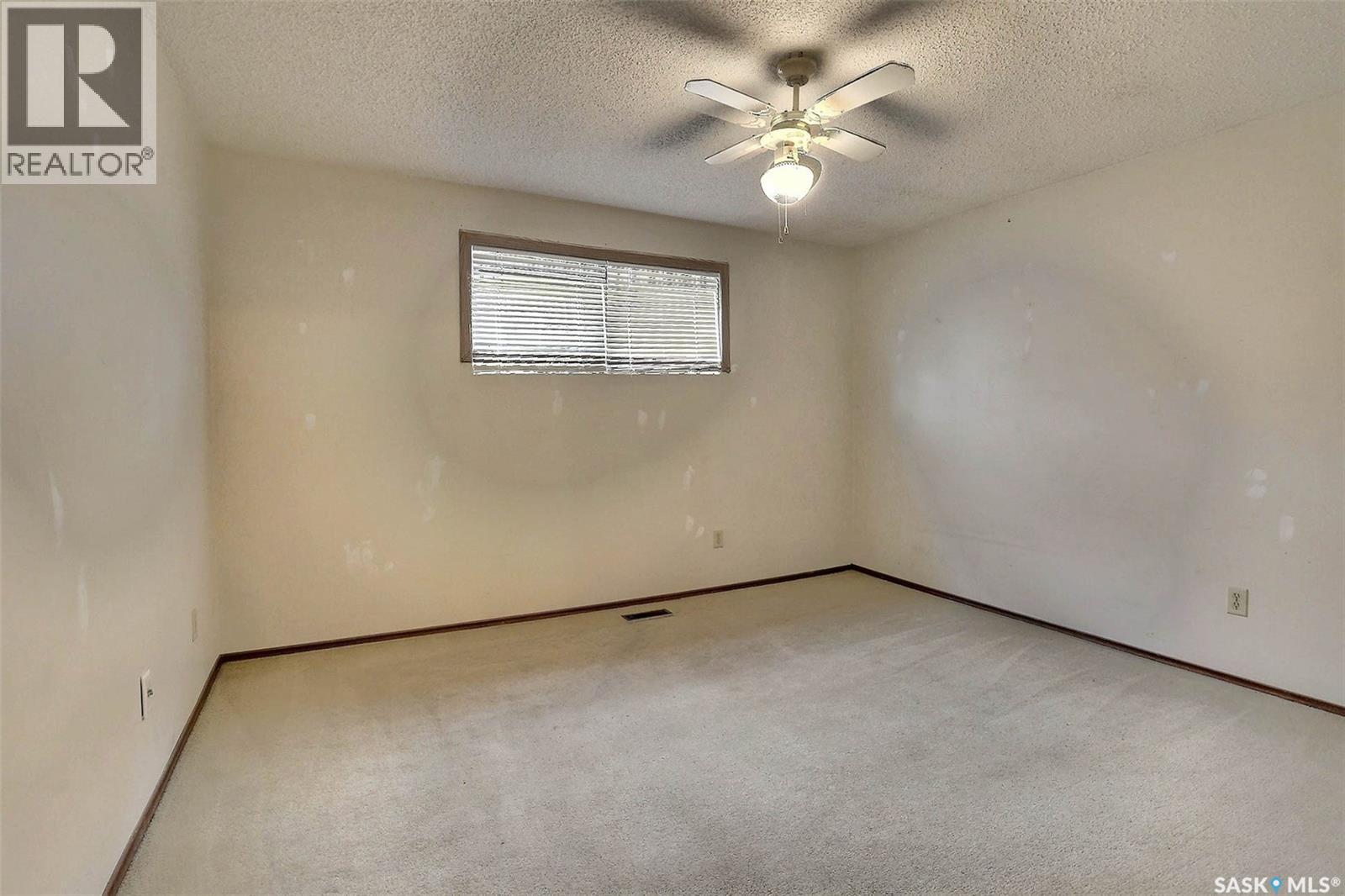 Photo 36 of 1580 Lacon Street, Regina SK