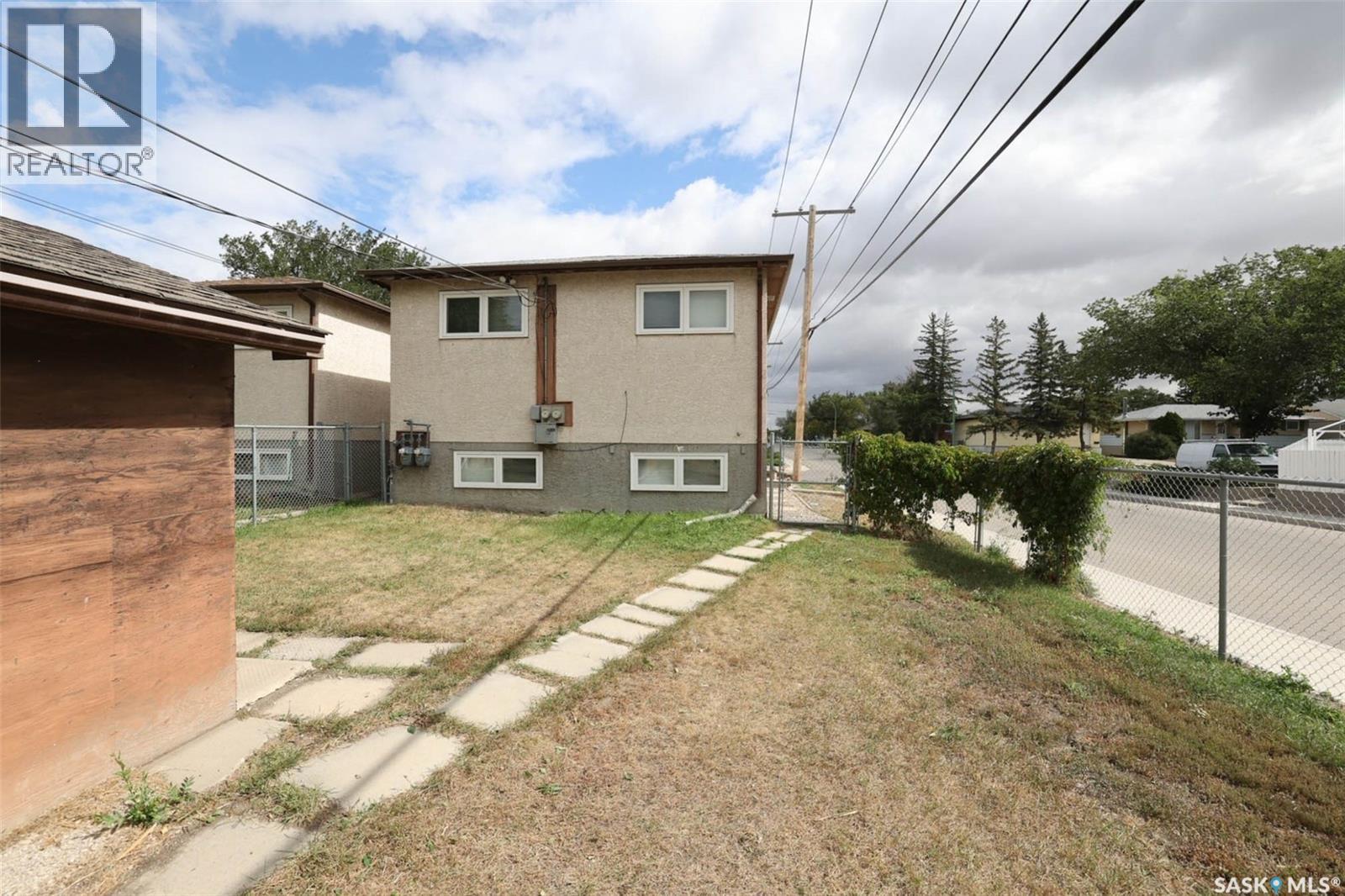 Photo 42 of 1580 Lacon Street, Regina SK