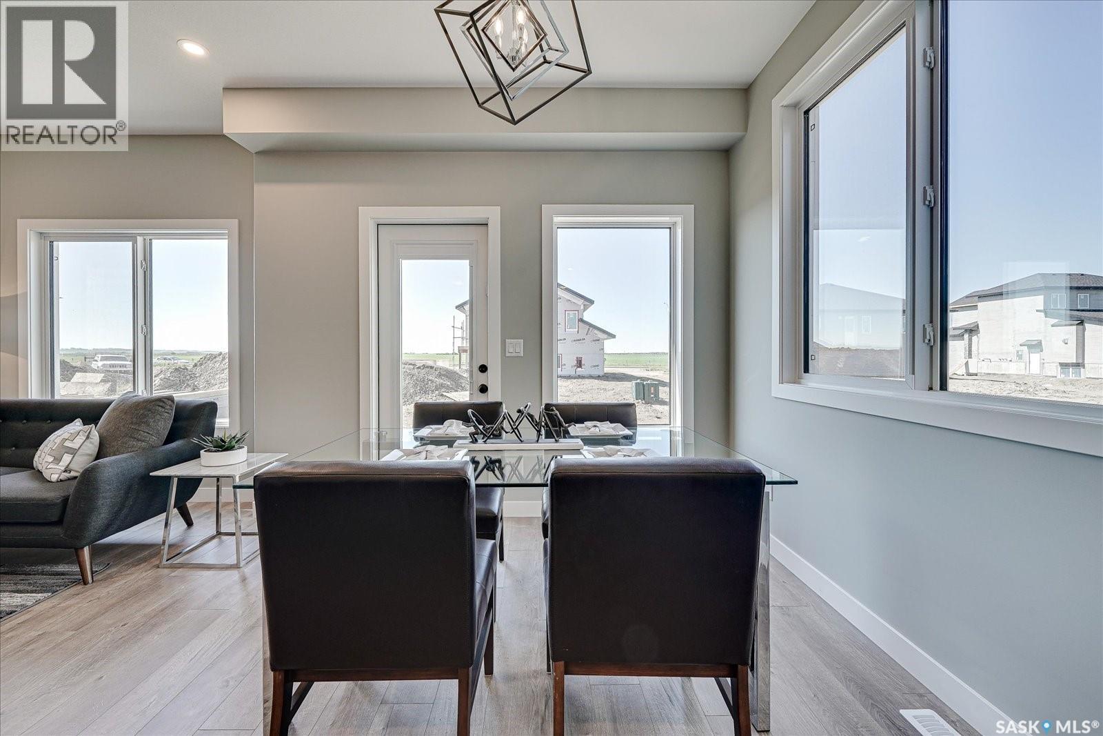 Photo 24 of 3114 Bowen Street, Regina SK