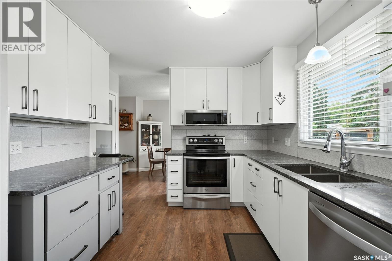 Photo 9 of 5 Potter Crescent, Saskatoon SK