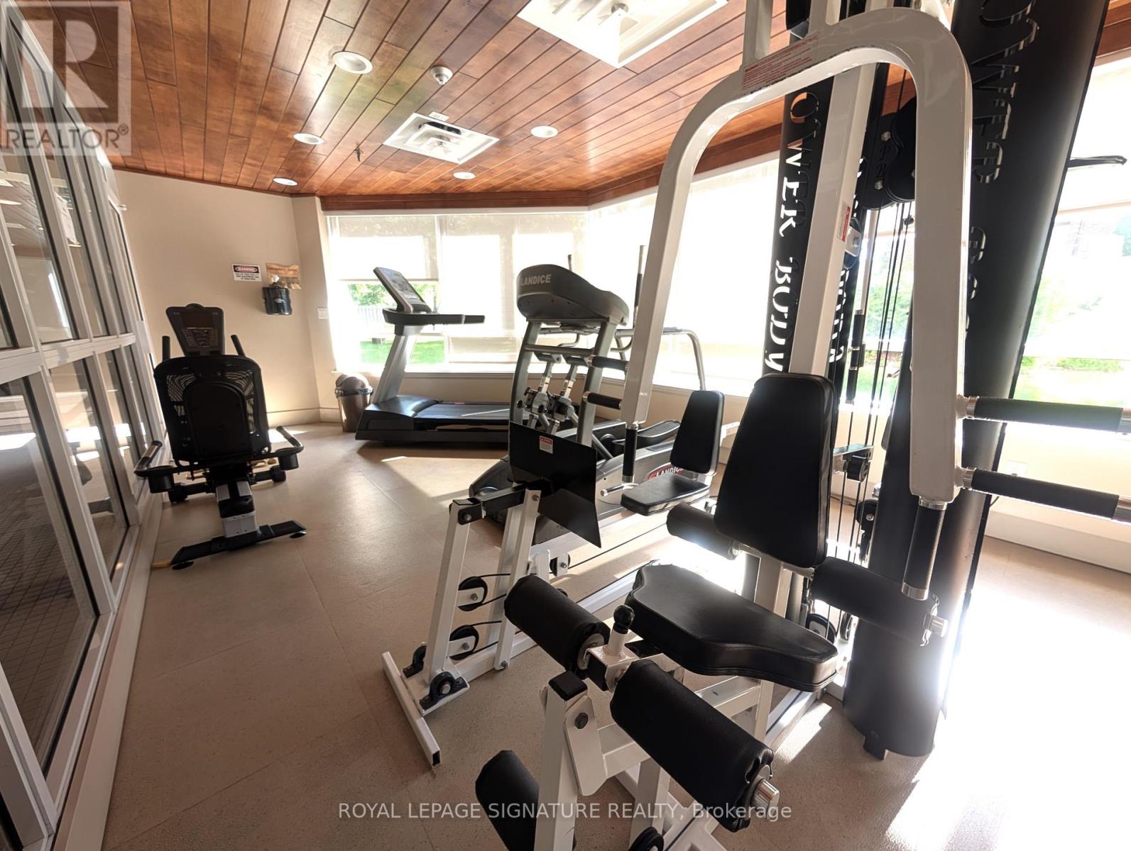 Photo 29 of 316 1001 Cedarglen Gate, Mississauga ON
