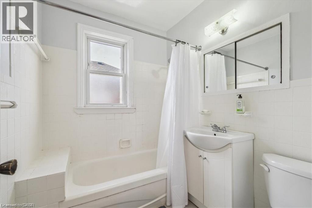 Photo 11 of 273 Bowman Street, Hamilton ON
