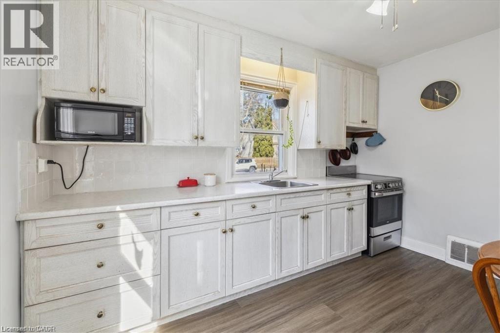 Photo 6 of 273 Bowman Street, Hamilton ON