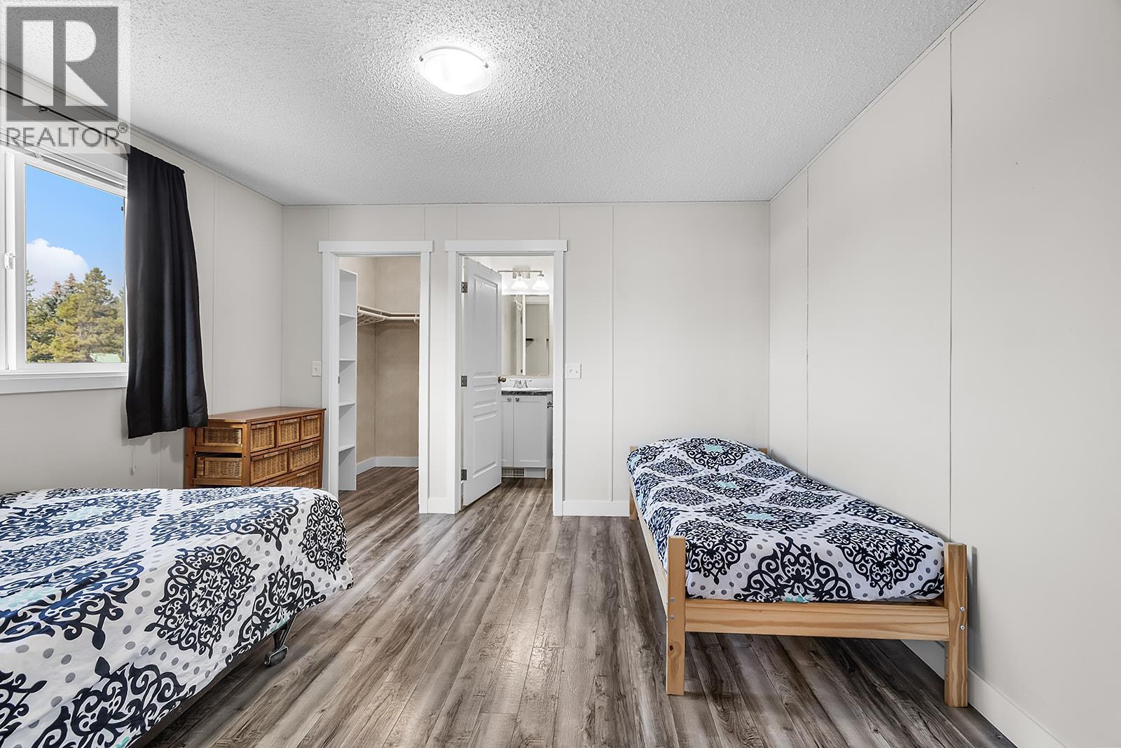 Photo 15 of 7306 Bertrand Road, Jaffray BC