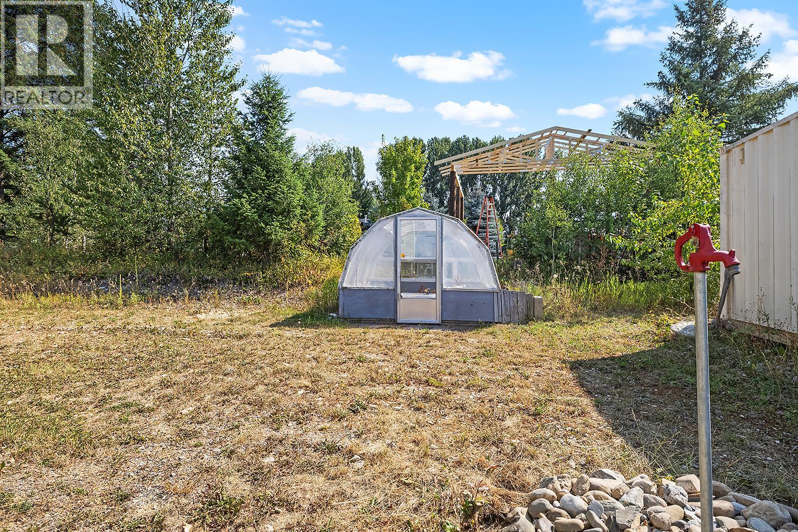 Photo 27 of 7306 Bertrand Road, Jaffray BC