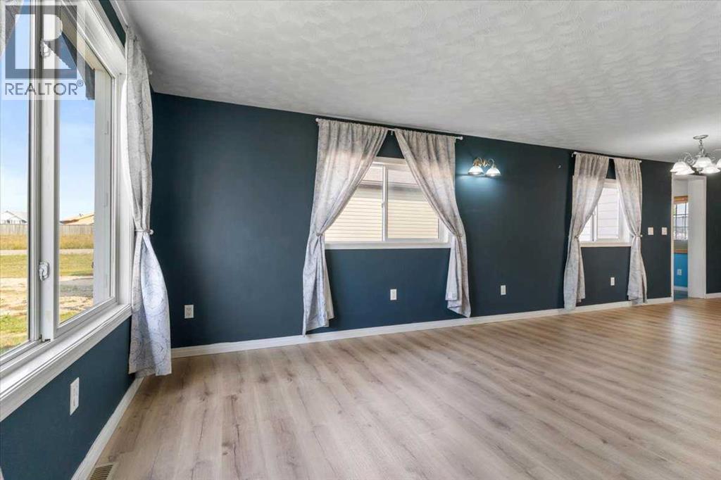 Photo 11 of 75 55011 Township 714 Road, Grande Prairie AB