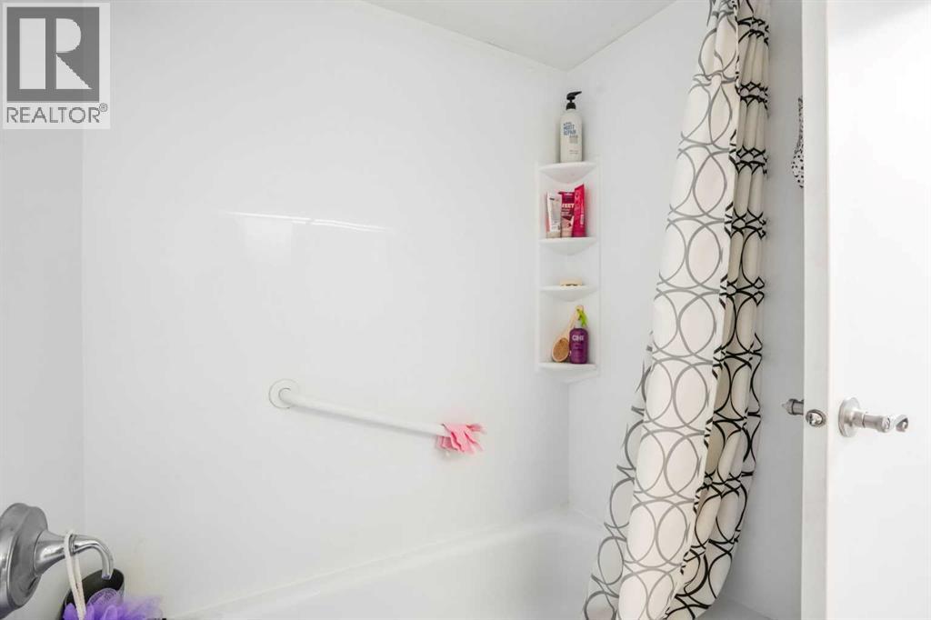 Photo 24 of 408 80 Point Mckay Crescent Nw, Calgary AB