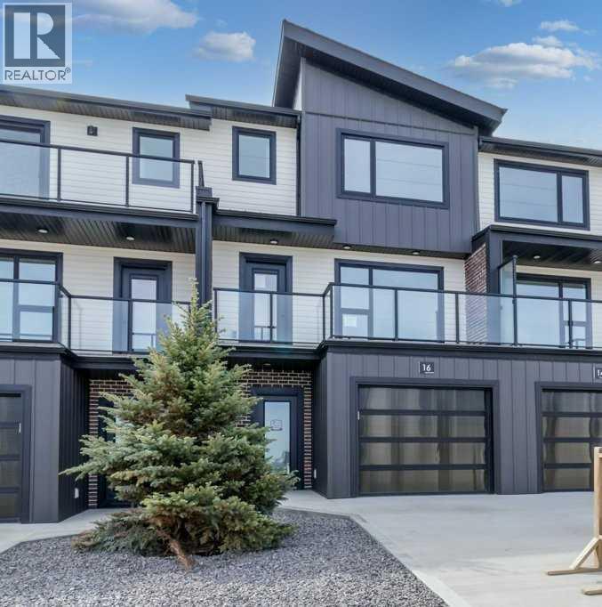 16 Violet Point, Sylvan Lake