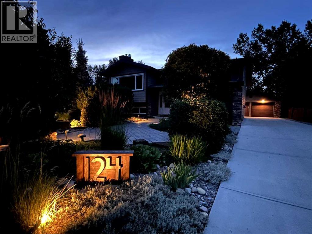 Photo 44 of 124 Oakcliffe Place Sw, Calgary AB