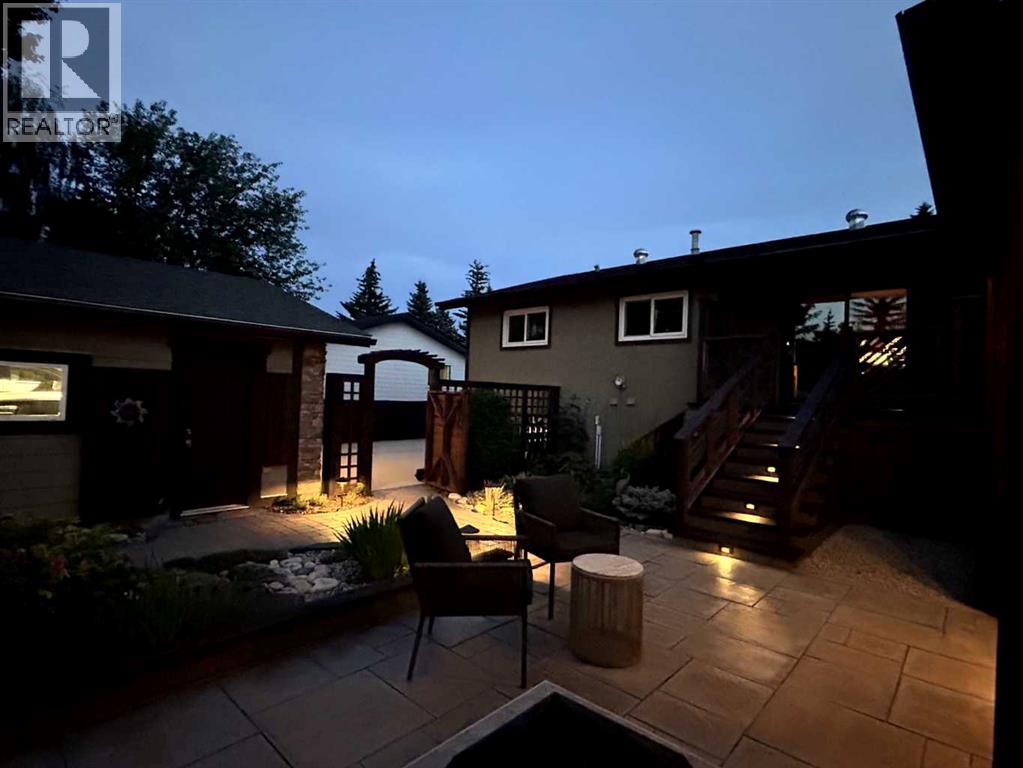 Photo 45 of 124 Oakcliffe Place Sw, Calgary AB