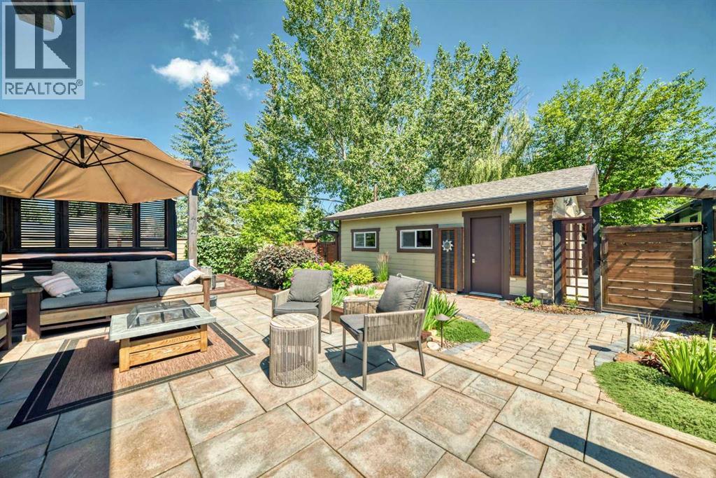Photo 42 of 124 Oakcliffe Place Sw, Calgary AB