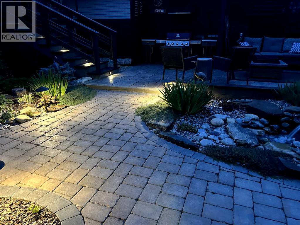 Photo 48 of 124 Oakcliffe Place Sw, Calgary AB