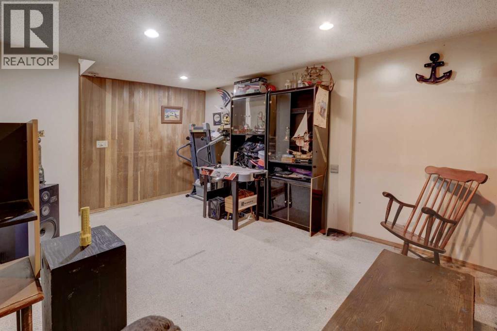 Photo 21 of 417 Ranchview Court Nw, Calgary AB