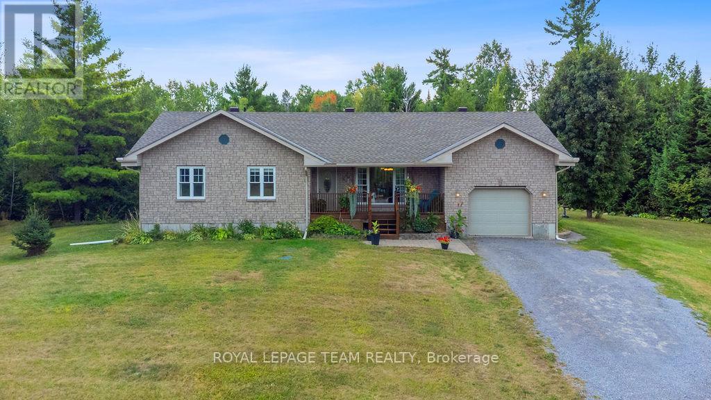 Photo 1 of 299 Golf Club Road, Mcnab Braeside ON