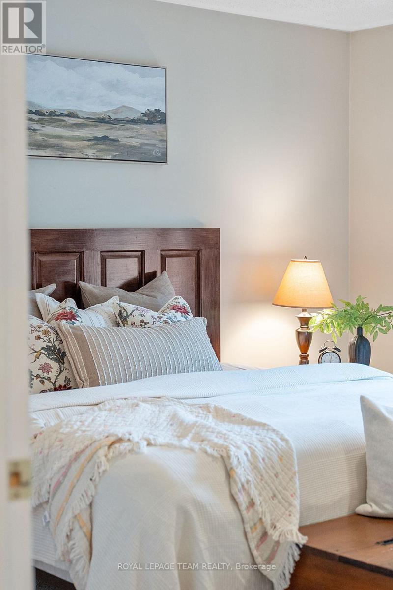 Photo 20 of 299 Golf Club Road, Mcnab Braeside ON