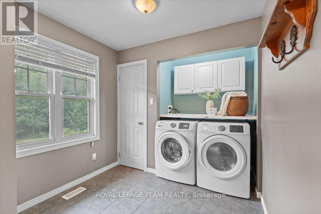 Photo 26 of 299 Golf Club Road, Mcnab Braeside ON