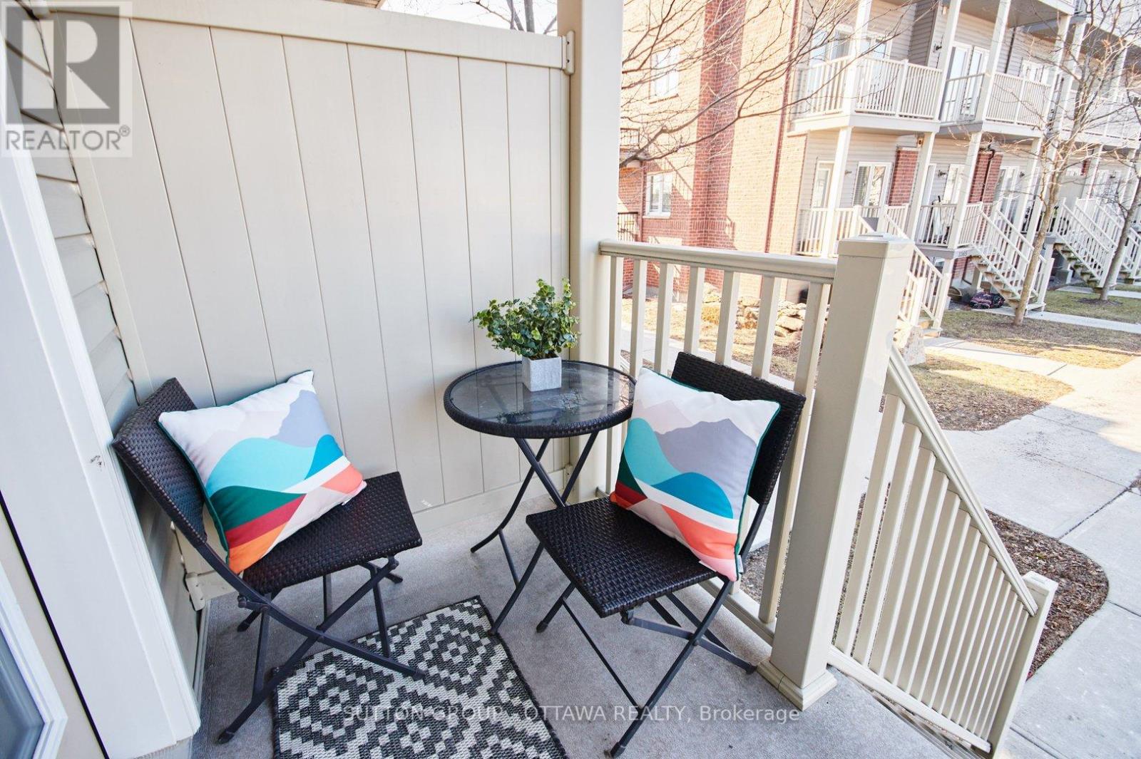Photo 17 of 2625 Longfields Drive, Ottawa ON
