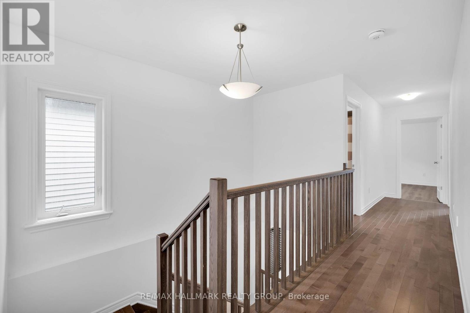 Photo 19 of 276 Big Dipper Street, Ottawa ON