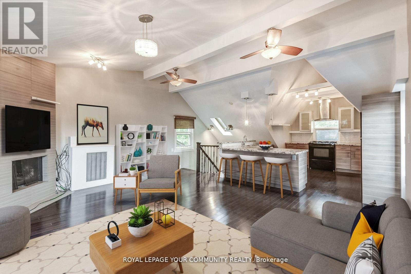 Photo 21 of 312 Seaton Street, Toronto ON