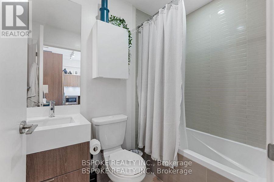 Photo 12 of 104 200 Sackville Street, Toronto ON