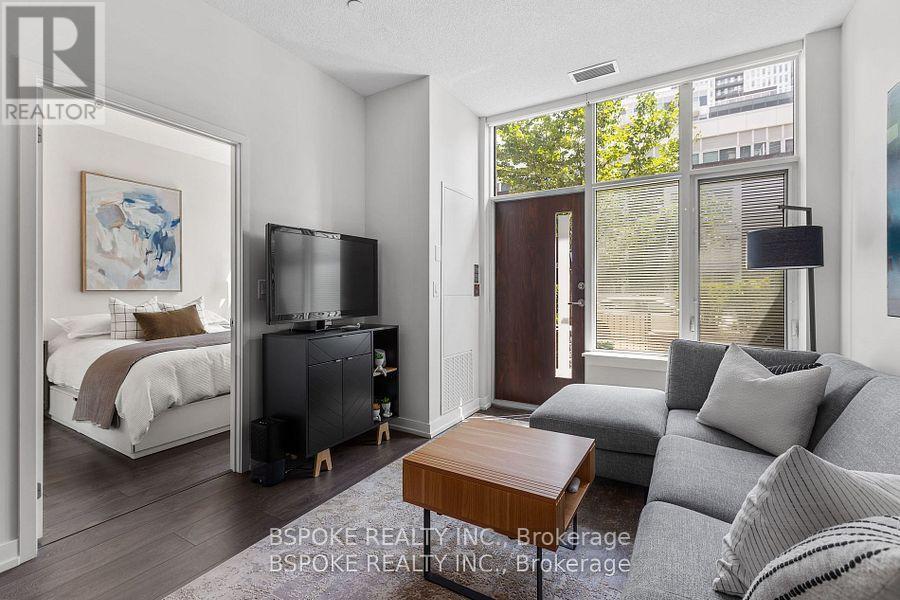Photo 2 of 104 200 Sackville Street, Toronto ON