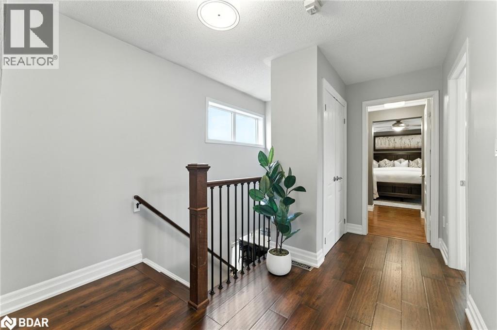 Photo 21 of 1539 Jarvie Crescent, Milton ON