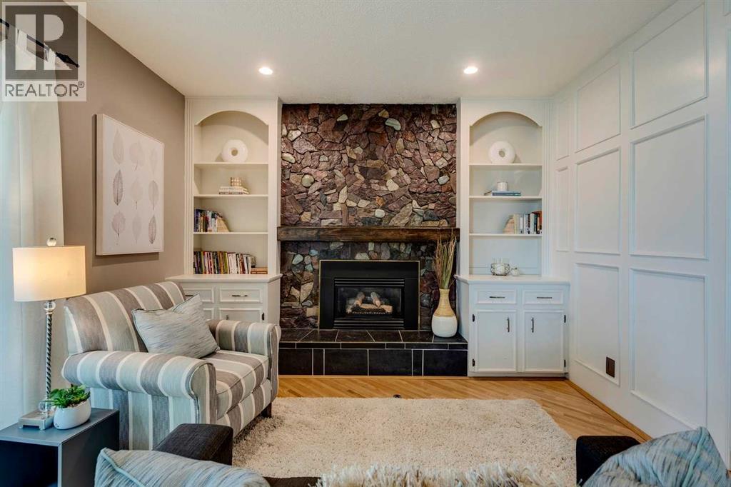 Photo 21 of 32 Brookpark Rise Sw, Calgary AB