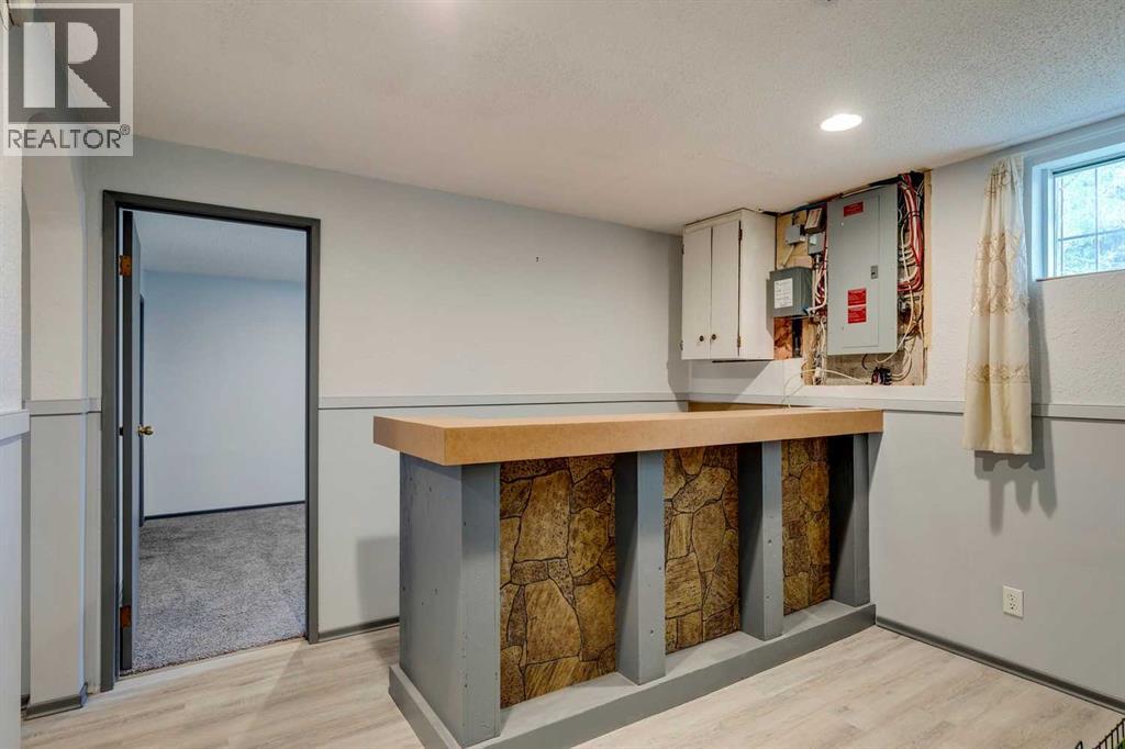 Photo 33 of 32 Brookpark Rise Sw, Calgary AB